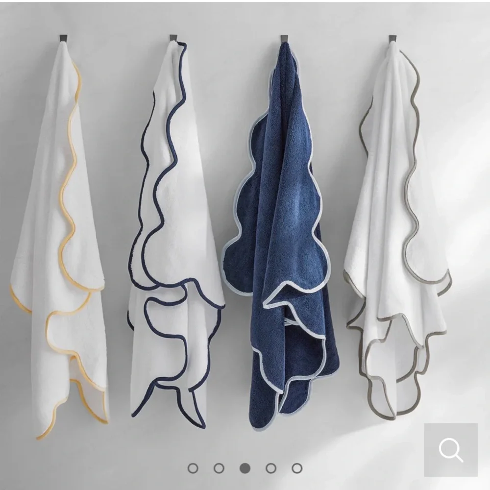 Kassatex Chairish Scallop Edge Towel Collection - Hand Towel NWT Yellow White